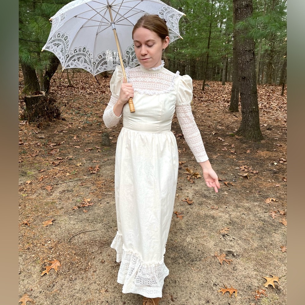 70s Lanz Victorian Style Ivory Dress - Picture 16 of 16